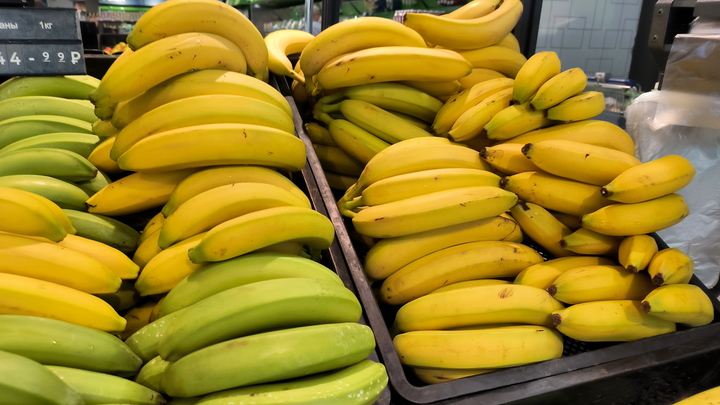 Необычная фобия: шведский министр Брандберг боится бананов