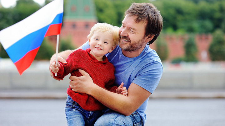 Требуется реанимация: Семья в России скорее мертва, чем жива
