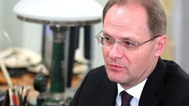 Суд не стал пересматривать решение о компенсации экс-губернатору НСО Василию Юрченко