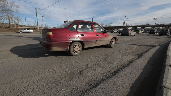 Текслер назвал восемь улиц Челябинска, которые отремонтируют в 2023 году