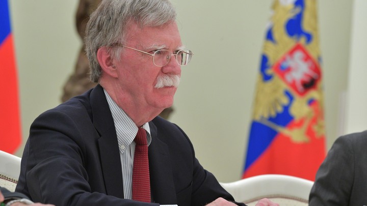 WSJ: действия Байдена по посту президента лишь продлевают агонию киевского режима