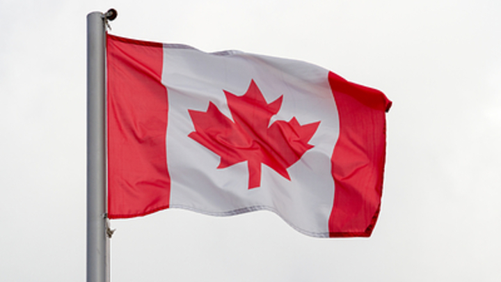 Мы продали свою душу: Эксперт из Канады пояснил, почему Запад и Украина проиграют Путину