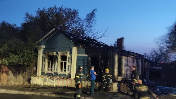 В Челябинске МЧС изменило мнение о поджоге исторического дома на улице Российской