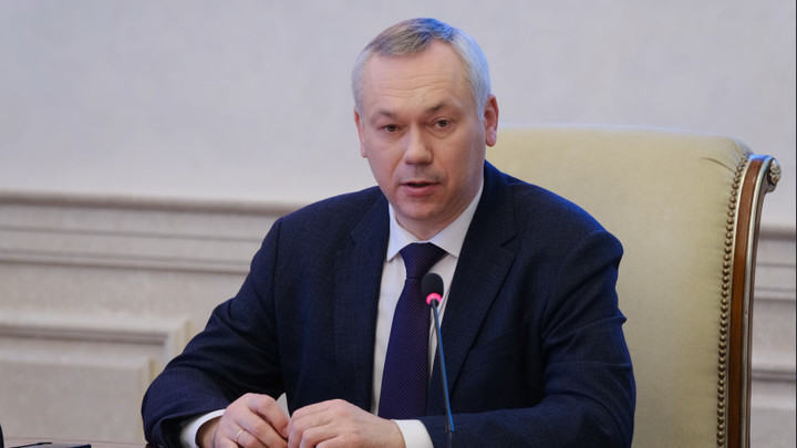 Губернатор Новосибирской области надеется на завершение пандемии коронавируса в 2022 году