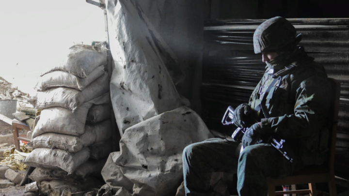 Раздели и ударили током: Освобождённый из плена солдат рассказал о жестоких пытках ВСУ