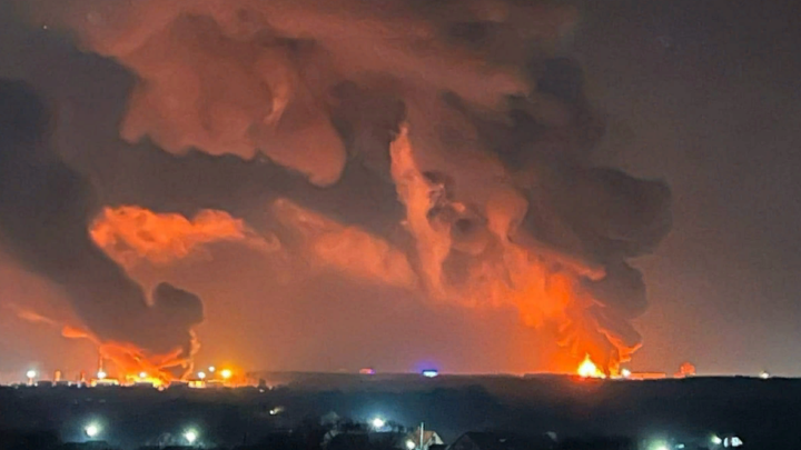 Страшно до ужаса. Регионы России превращаются в ад, дороги - в огненную ловушку