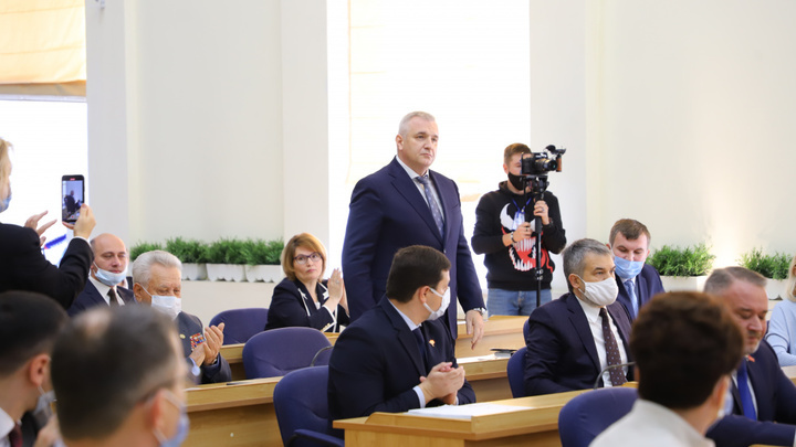 Сити-менеджер Ростова пригрозил главе департамента ЖКХ служебной проверкой