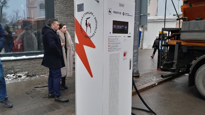 Москвич против Evolute i-Joy: автоэксперты посчитали, какой электрокар дешевле содержать