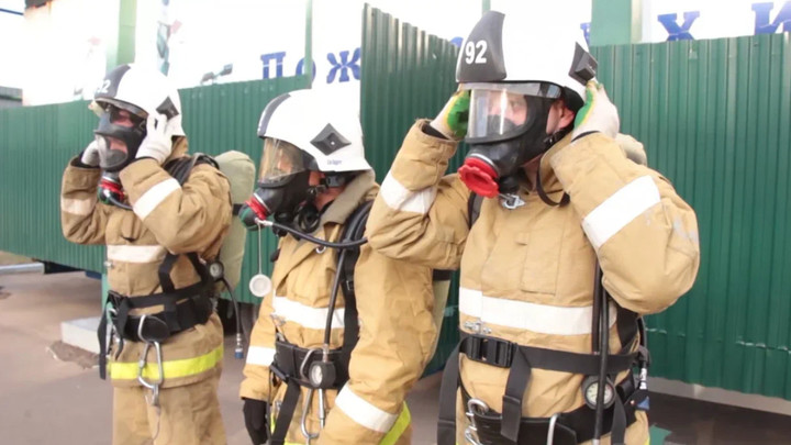 Огонь движется в сторону Дюрсо: Не исключена эвакуация жителей - оперштаб Краснодарского края