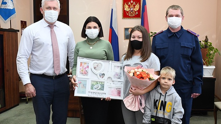 На Кубани чиновники не дали сироте квартиру, которая была ей положена по решению суда