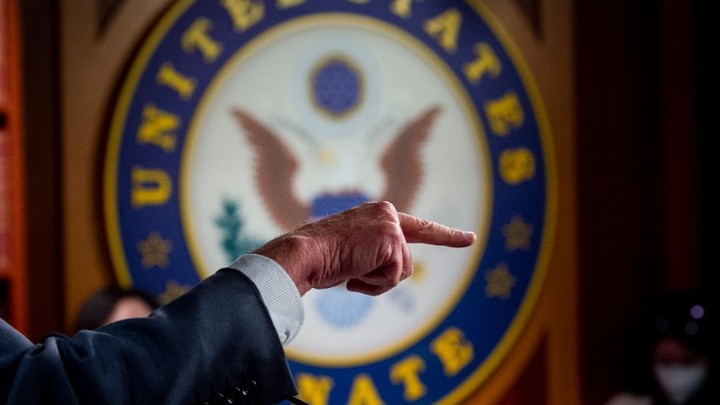 США снова за своё: Сенаторы призывают признать Россию спонсором терроризма