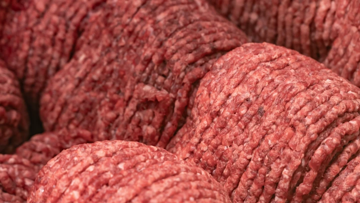 MT: Финляндия переходит с говядины на инфляционный гороховый фарш