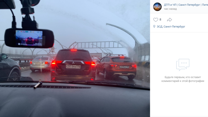 Продолжение коллапса: утром 25 февраля пробки в Петербурге достигли семи баллов