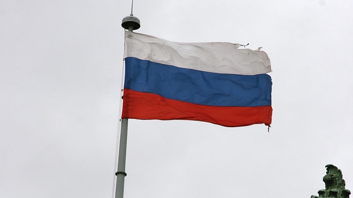 Европа бунтует, требуя русские газ и нефть: Слава России!