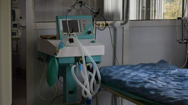 В Курганскую область привезли 17 аппаратов ИВЛ для ковидных госпиталей