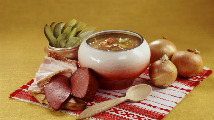 Китаец рассказал о самой странной русской еде: Её глаза преследовали меня