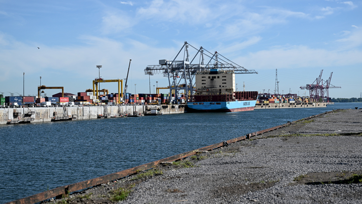 Западный зерновой трейдер Viterra собирается уйти из России - Bloomberg