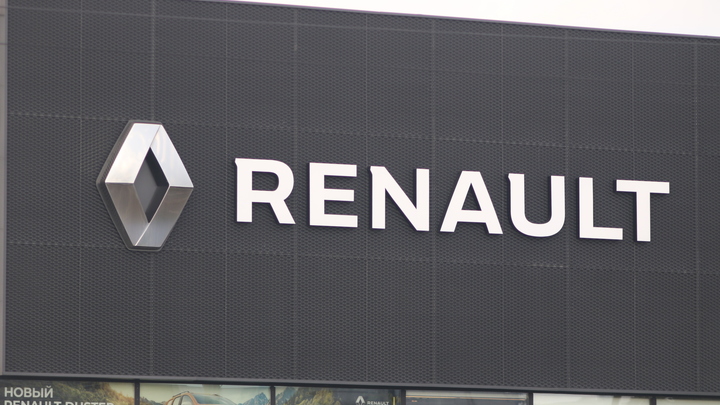 Российские дилеры требуют у Renault компенсацию убытков на 8,5 млрд рублей