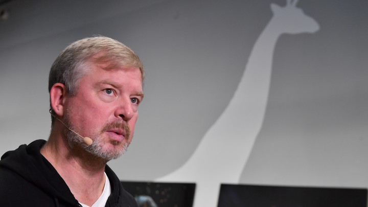 Телеведущий Валдис Пельш сообщил врачам о проблемах с сердцем - 112