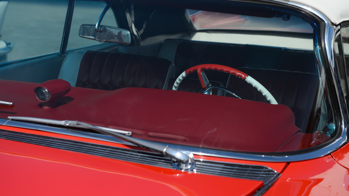 Авто подорожают с января: Дилеры предупредили о скачке цен