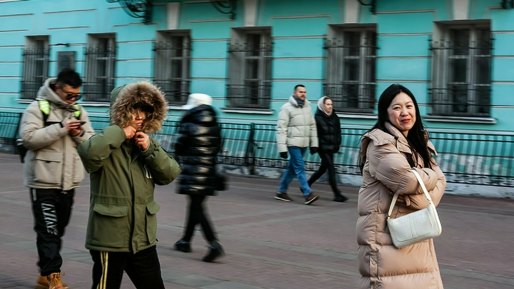 Оговорила китайских туристов и угодила в скандал. Крымскую чиновницу ждёт служебная проверка