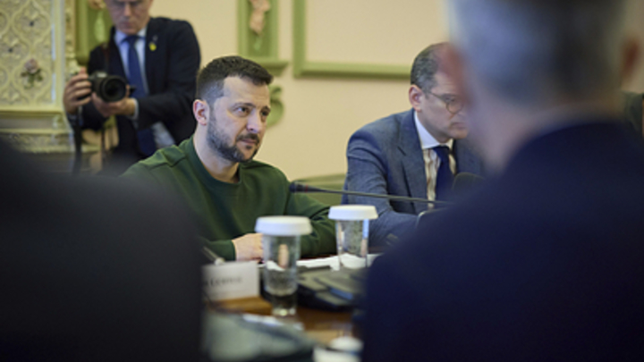 Телеведущая из Украины назвала Зеленского главным злом страны, которое наживается на конфликте