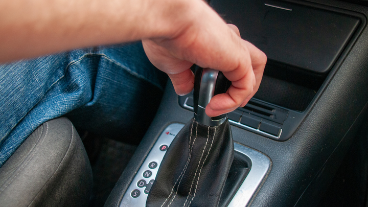 Владельцам автомобилей назвали новые правила, которые коснутся их с 1 декабря