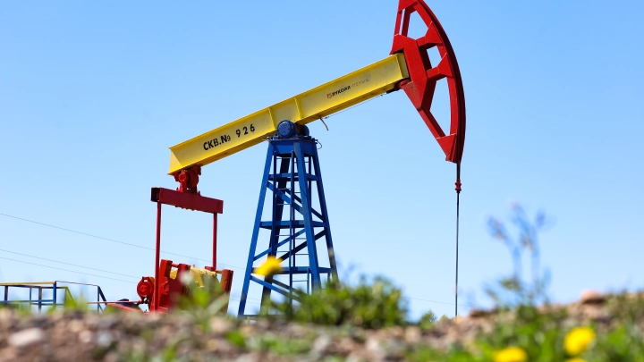 РБК: Цена Brent стала до $70 за баррель после слов Трампа о ядерных подлодках