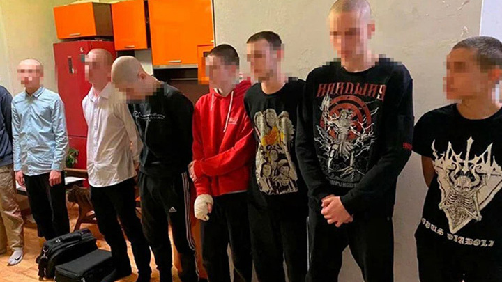 Ворвались автоматчики, родителей — лицом в пол: задержали участников драки с мигрантами