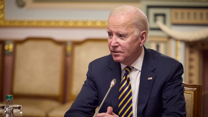 Путин был уведомлен о возможности вступления Финляндии в НАТО – Байден