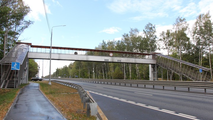 В Лакинске перекроют трассу М-7 из-за установки снесённого надземного перехода