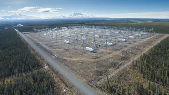 Проект HAARP: Климатическое оружие армии США. И ответ России. Что известно?