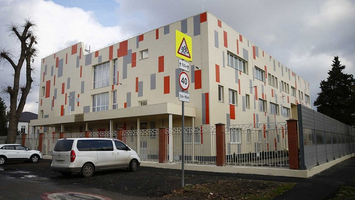 В 2021 году власти Кубани пообещали 12 школ и 15 детских садов