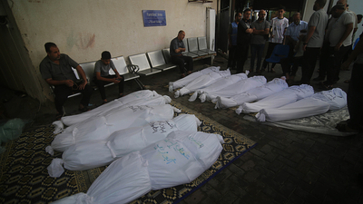 Новый удар Израиля? На обломках больницы Газы с 800 погибшими прозвучал ещё один взрыв