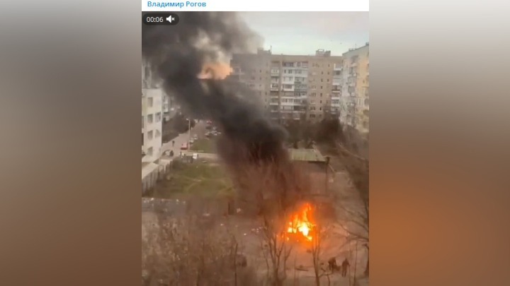 Рогов сообщил о взрыве автомобиля рядом с рынком в центре Мелитополя