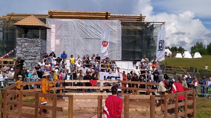 В Хохловке проходит масштабный фестиваль исторической реконструкции