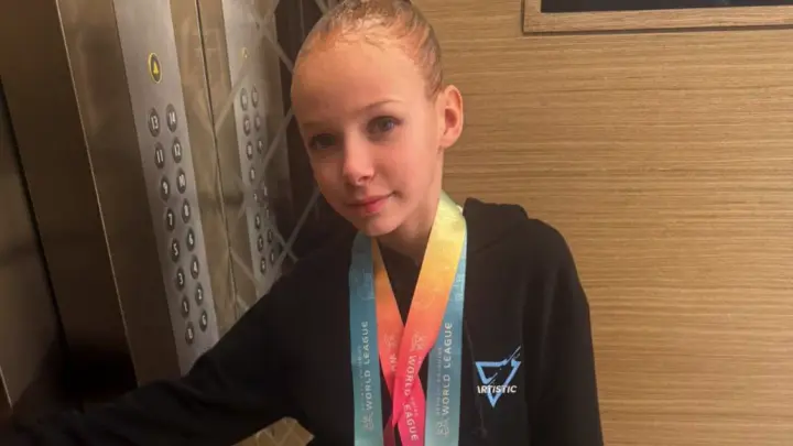 Победа и флаг России: юная спортсменка из Кургана покорила пьедестал и трибуны ОАЭ