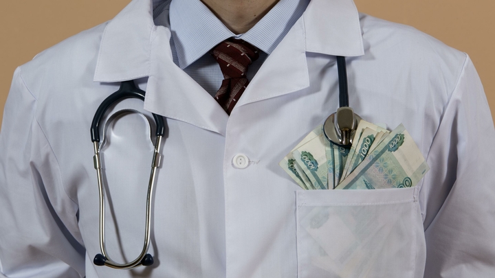 Откуда такие деньги? Доктор Мясников рассказал Соловьёву о заработке и квартире во Франции