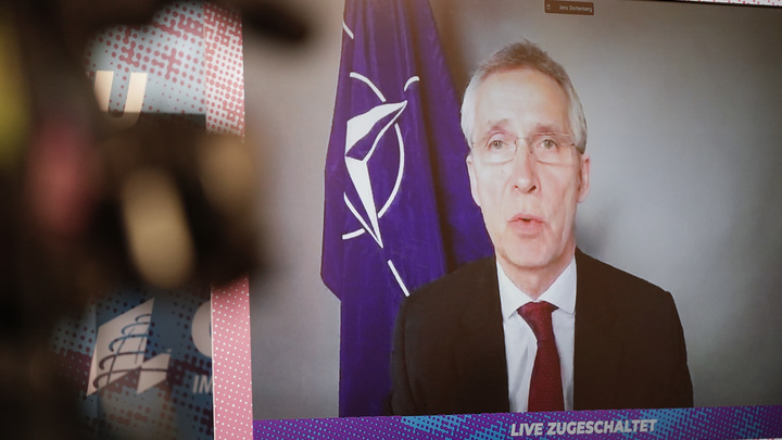 НАТО выдвинуло ультиматум России, накинув удавку на шею Европы