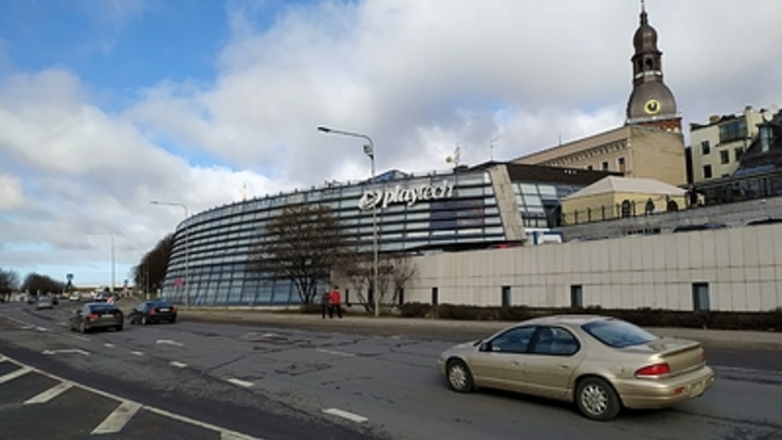 Хитрый ход Латвии против русских судов расколол ЕС