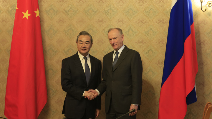 Европа вместо Москвы? NYT передаёт о попытках Китая отдалиться от России