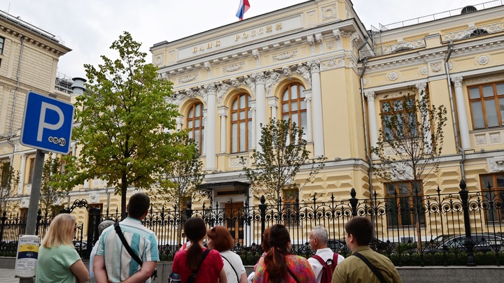 Заседание по ключевой ставке станет для ЦБ битвой при Ватерлоо - эксперт Пьянов