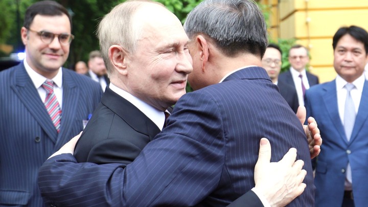 По следам Путина едут эмиссары: Ход, который Западу не удалось просчитать