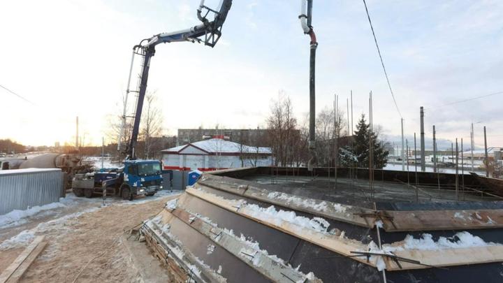 25-метровую стелу Город трудовой доблести возводят в Дзержинске