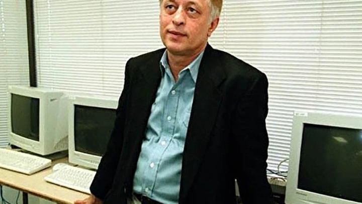 Пропавшая семья шифровальщика КГБ: правда о побеге в Америку