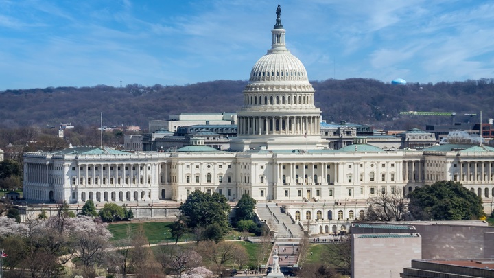 В США придумали новые санкции против России: Они грозят войной