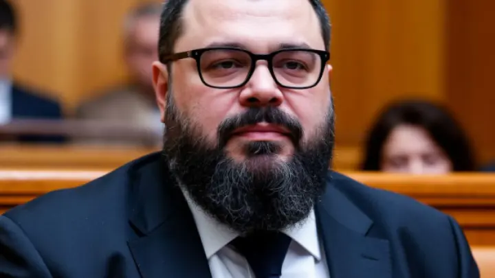 Я пытался урегулировать этот вопрос мирно: Фадеев отреагировал на задержание Линды