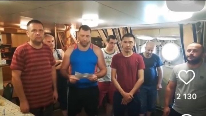 Моряки из Ростовской области попали в заложники на Украине