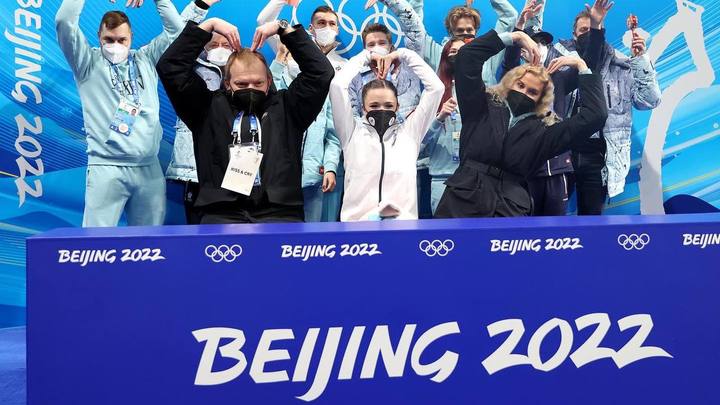 Фигурное катание на Олимпиаде-2022: ОКР предложил поддержать Камилу Валиеву после истории с допингом