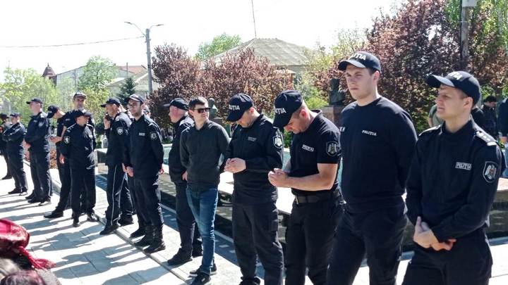 Приезд Санду в Гагаузию: протесты у здания университета, полицейский беспредел